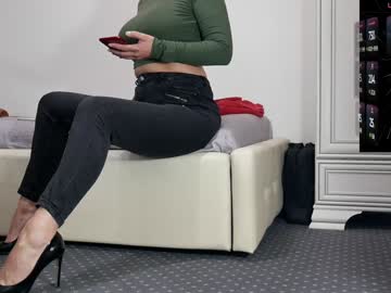 webcam girl carmela_fox image #7870696
