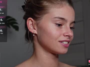 webcam girl abby_laker image #8207211