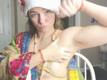 webcam girl chroniclove image #8484117