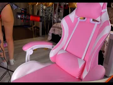 webcam girl queenafina image #4197986