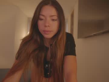 webcam girl emma_lu1 image #8698752