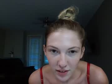 webcam couple barleylegalslut00 image #5301883