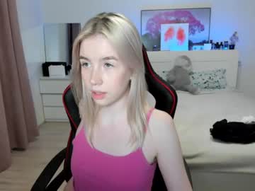 webcam girl _emiliaaa image #4282484