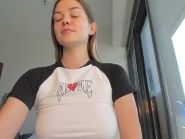 webcam girl coy_t66nager image #6904667