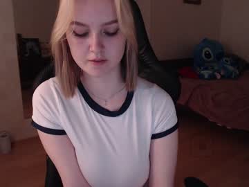webcam girl lovely_kisses image #2655651