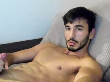 webcam man hola_hola_555 image #396446