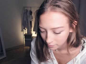 webcam girl wave_of_happy_ image #5512480