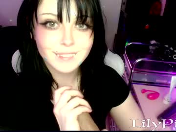 webcam girl lilypixel image #5447168