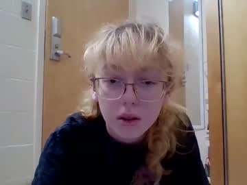 webcam girl blonde_katie image #5840652