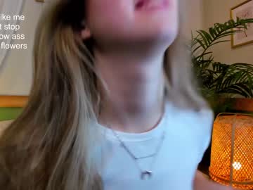 webcam girl milablush image #3547641