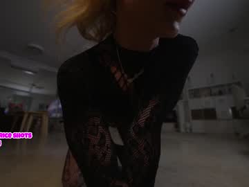 webcam girl hannahjames710 image #4245221