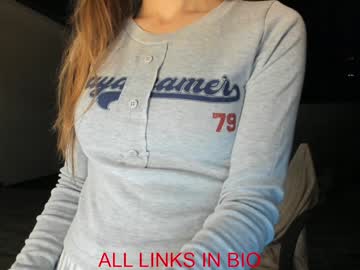 webcam girl zt0_ image #7731458