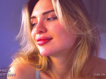 webcam girl emmber image #2889190