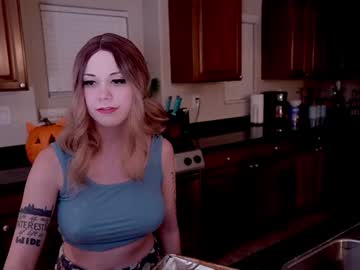 webcam girl runesy image #8155477