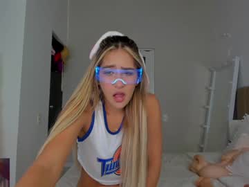 webcam girl amelie_bunny_real image #198252
