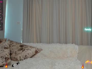 webcam girl smurf19 image #4136097