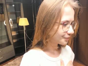 webcam girl wiloneburtt image #7733166