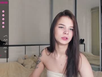 webcam girl sweet_idol image #1325847