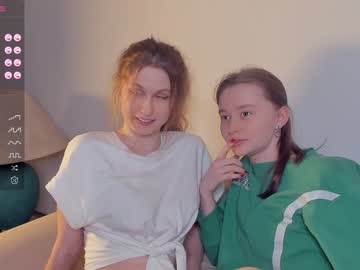 webcam couple _hollydolly_ image #6390114