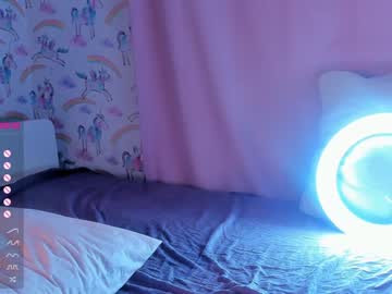 webcam girl unicorngirls image #2228789