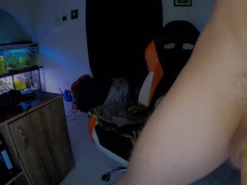 webcam man hakhoox image #2843082