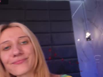 webcam girl dreamy_kira image #7950003