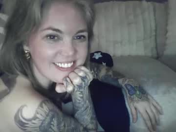 webcam couple diddylicious22 image #8659069