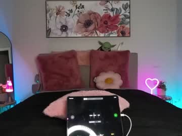 webcam couple ari_lovexo image #5813167
