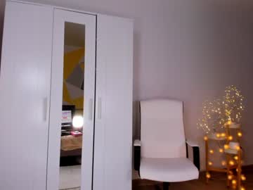 webcam girl roxy_blue_eyed_ image #6919509