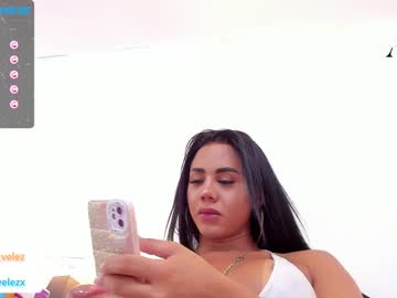 webcam tranny ainaravelez image #4391051