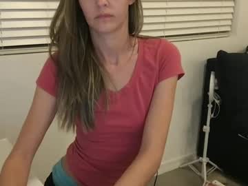 webcam girl toriryann23 image #8543216