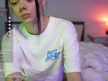 webcam girl ezra image #6986391