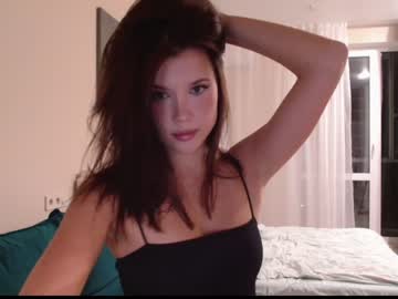 webcam girl bitter_moon image #5791330