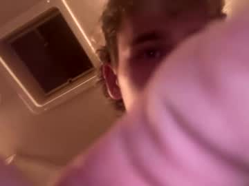 webcam man guynxtdoor02 image #8474485