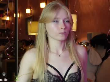 webcam girl bestblondiiecb image #6234584