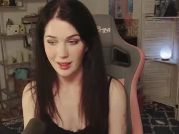 webcam girl evelynclaire image #6057514
