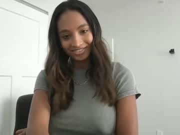webcam girl therealgiana image #8731899