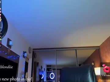 webcam girl bestblondiiecb image #3101670