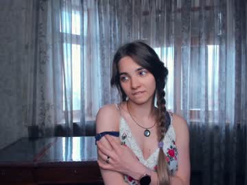 webcam girl shy_media image #4504639