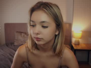 webcam girl mildredgarrett image #8641297