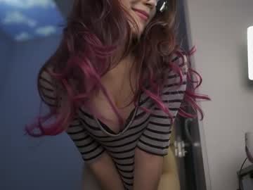 webcam girl greeny_mat image #9347393