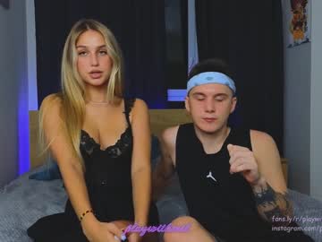 webcam couple playwithmil image #5408402
