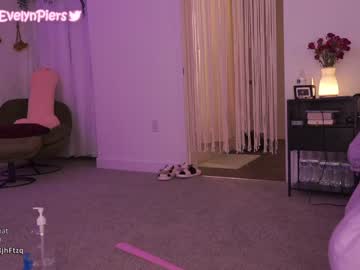 webcam girl evelynpiers image #2669941