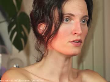 webcam girl yulladao image #2567047