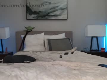 webcam couple ari_lovexo image #4863096
