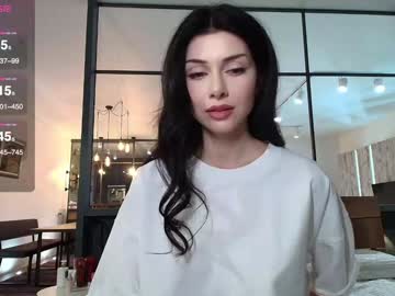 webcam girl milla_jo image #9691129