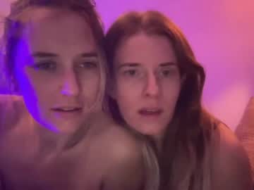 webcam couple fartsmommy image #3323674