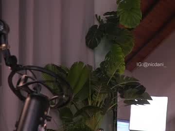 webcam girl nicdani_1 image #8762450