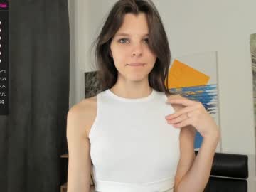 webcam girl peek_in_my_window image #5820146