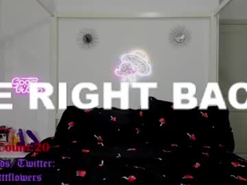 webcam girl violetttflowers image #1416386